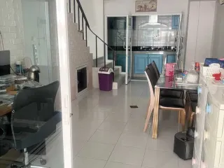 For rent 4 bed retail Space in Mueang Phuket, Phuket