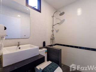 For rent 5 bed retail Space in Thalang, Phuket