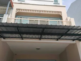 For rent 4 bed retail Space in Kathu, Phuket