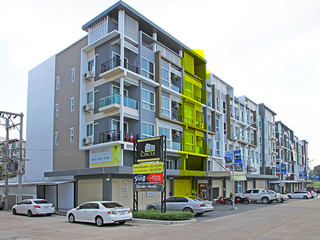 For sale 6 Beds retail Space in Si Racha, Chonburi