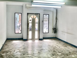For sale 3 bed retail Space in Si Racha, Chonburi