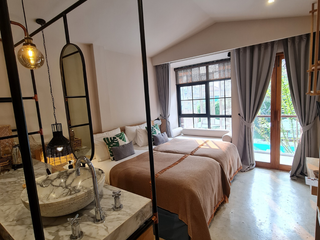 For sale 18 bed hotel in Mueang Chiang Mai, Chiang Mai