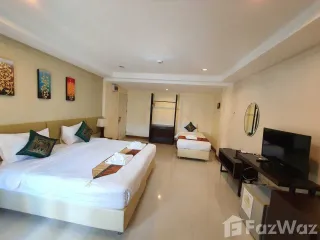For sale 31 bed hotel in Mueang Chiang Mai, Chiang Mai