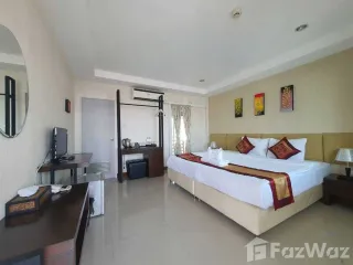 For sale 31 bed hotel in Mueang Chiang Mai, Chiang Mai