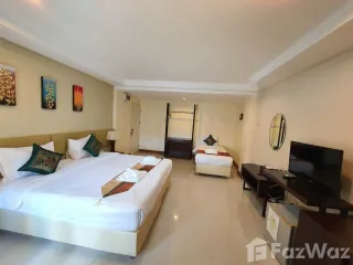 For sale 31 bed hotel in Mueang Chiang Mai, Chiang Mai