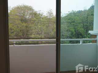 For sale 4 bed retail Space in Hua Hin, Prachuap Khiri Khan