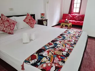 For sale 14 bed hotel in Pran Buri, Prachuap Khiri Khan