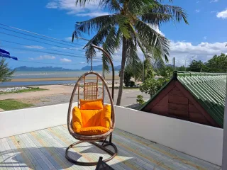 For sale 14 bed hotel in Pran Buri, Prachuap Khiri Khan