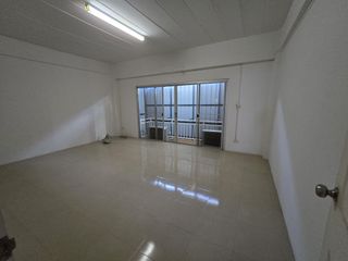 For sale 4 bed retail Space in Cha Am, Phetchaburi