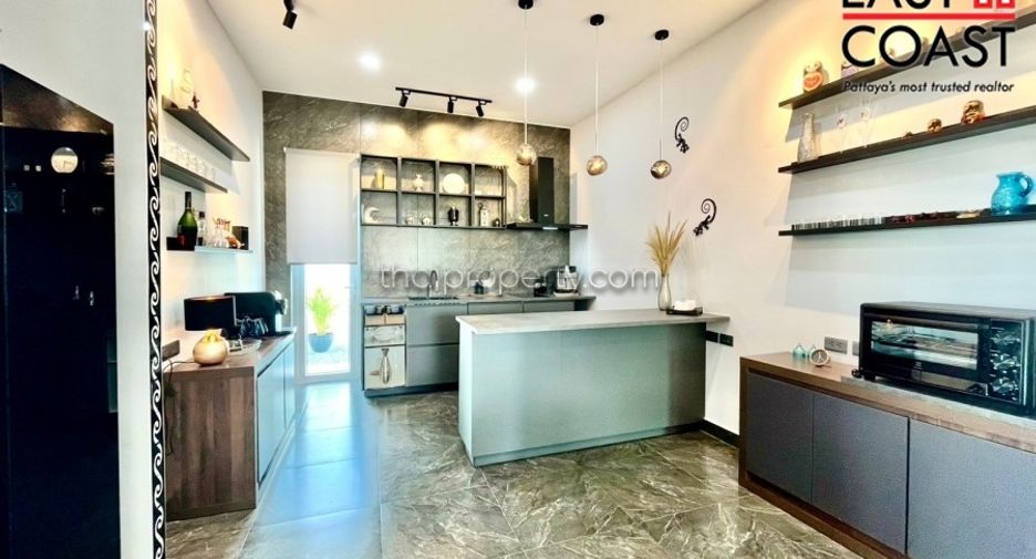 For sale 3 bed house in Bang Lamung, Chonburi