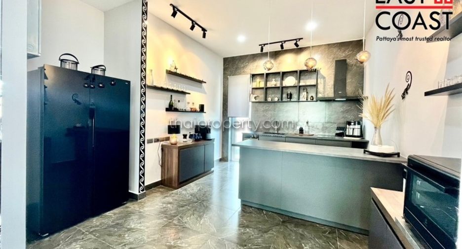 For sale 3 bed house in Bang Lamung, Chonburi