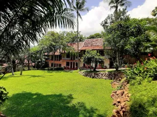 For sale 27 bed hotel in Ko Samui, Surat Thani