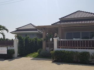 For sale 3 bed hotel in Pran Buri, Prachuap Khiri Khan