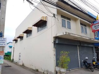 For sale 3 bed retail Space in Hua Hin, Prachuap Khiri Khan
