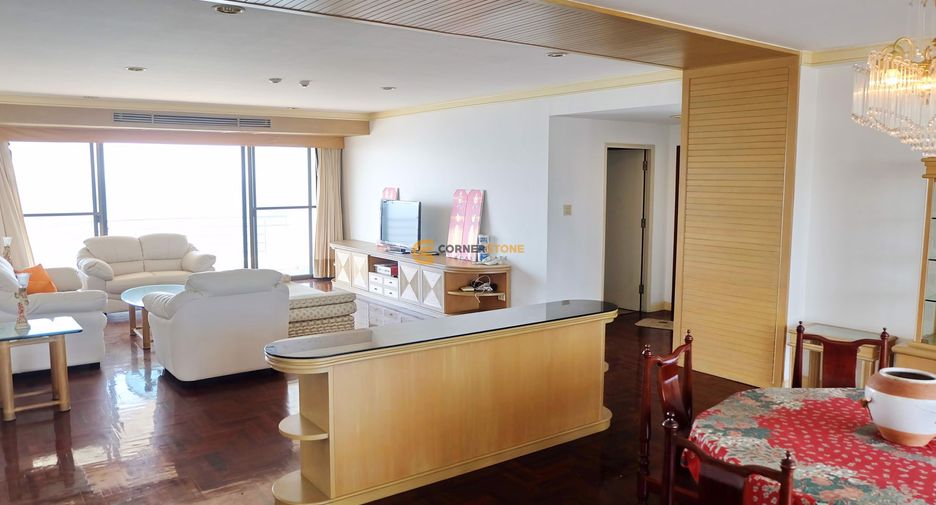 À vendre 3 chambres condo à Pratumnak, Pattaya