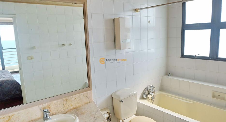 À vendre 3 chambres condo à Pratumnak, Pattaya