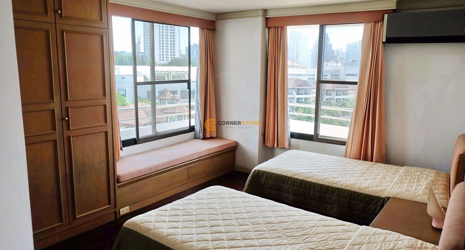 À vendre 3 chambres condo à Pratumnak, Pattaya