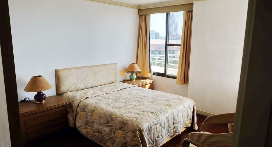 À vendre 3 chambres condo à Pratumnak, Pattaya