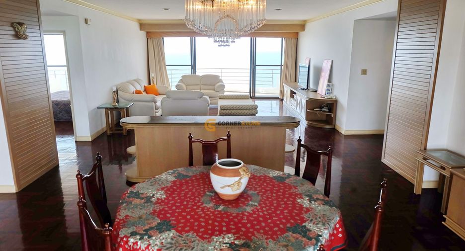 À vendre 3 chambres condo à Pratumnak, Pattaya