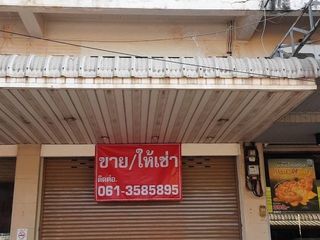 For sale 2 Beds retail Space in Kumphawapi, Udon Thani