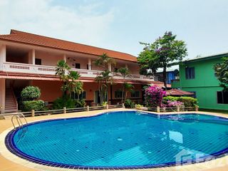 For sale 33 bed hotel in Klaeng, Rayong
