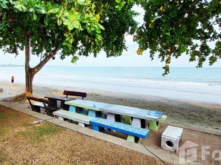 For sale 33 bed hotel in Klaeng, Rayong