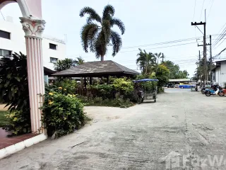 For sale 10 bed hotel in Mueang Rayong, Rayong