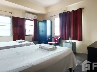 For sale 10 bed hotel in Mueang Rayong, Rayong