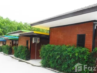 For sale 9 bed hotel in Nikhom Phatthana, Rayong