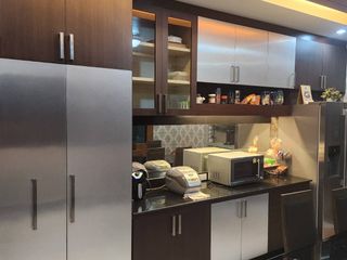 For sale 3 bed retail Space in Mueang Surat Thani, Surat Thani