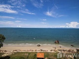For sale 52 bed hotel in Mueang Trat, Trat