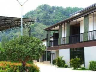 For sale 20 bed hotel in Thung Song, Nakhon Si Thammarat