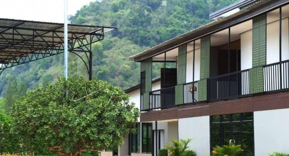For sale 20 bed hotel in Thung Song, Nakhon Si Thammarat