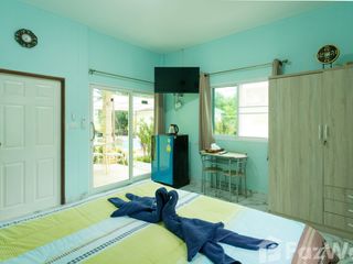 For sale 8 bed hotel in Prathai, Nakhon Ratchasima
