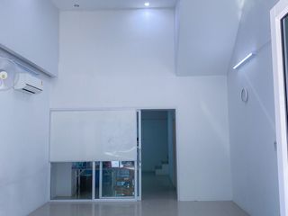 For sale 4 bed retail Space in Mueang Phetchaburi, Phetchaburi