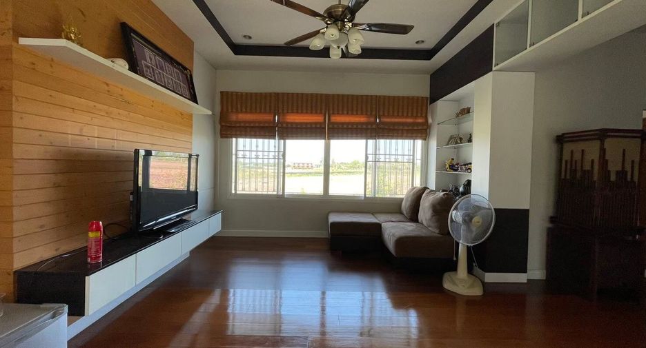 For rent 4 bed house in Mueang Nakhon Ratchasima, Nakhon Ratchasima
