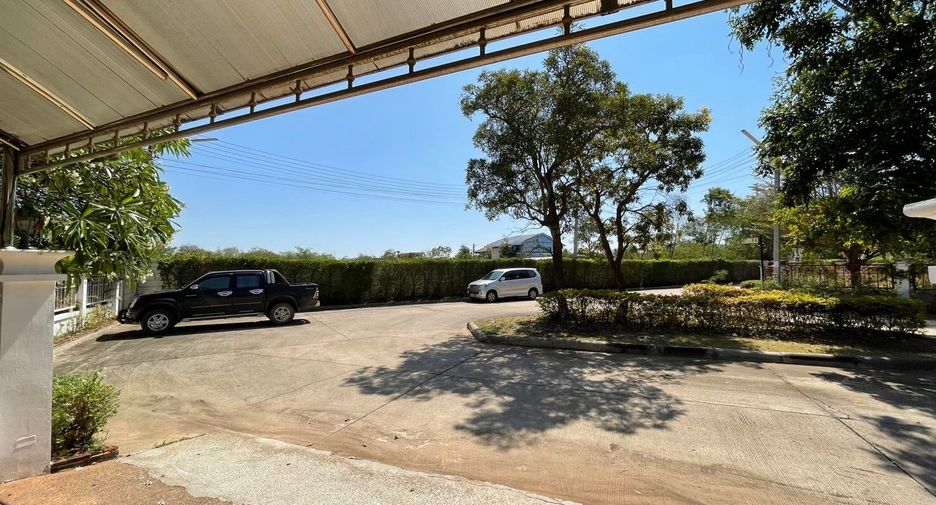 For rent 4 bed house in Mueang Nakhon Ratchasima, Nakhon Ratchasima