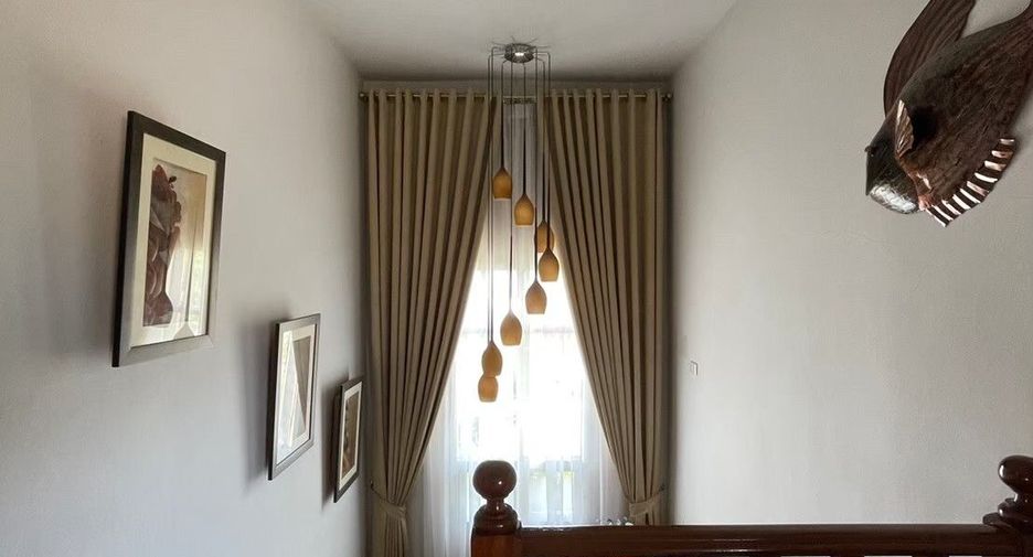 For rent 4 bed house in Mueang Nakhon Ratchasima, Nakhon Ratchasima