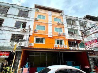For sale 12 Beds retail Space in Bang Lamung, Chonburi