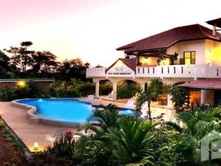 For sale 12 bed hotel in Kumphawapi, Udon Thani