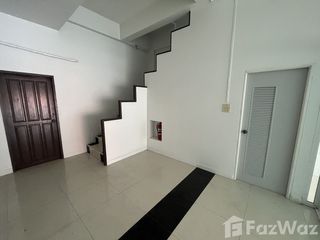 For sale 3 bed retail Space in Mueang Phitsanulok, Phitsanulok