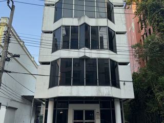 For rent retail Space in Mueang Nonthaburi, Nonthaburi