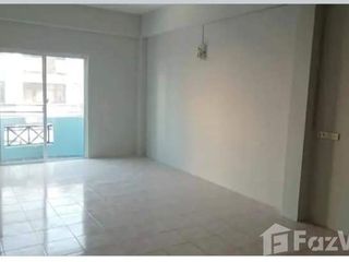 For rent 4 bed retail Space in Mueang Nonthaburi, Nonthaburi
