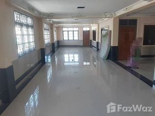 For sale 4 bed retail Space in Mueang Narathiwat, Narathiwat