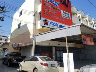 For sale 5 bed retail Space in Bang Pa-in, Phra Nakhon Si Ayutthaya