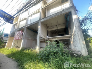 For rent 10 bed retail Space in Pak Kret, Nonthaburi