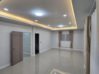 For sale 4 bed house in Mueang Sakon Nakhon, Sakon Nakhon