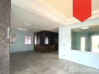 For rent 5 bed house in Mueang Samut Sakhon, Samut Sakhon