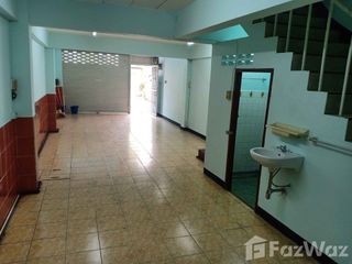 For rent 4 bed retail Space in Mueang Nonthaburi, Nonthaburi