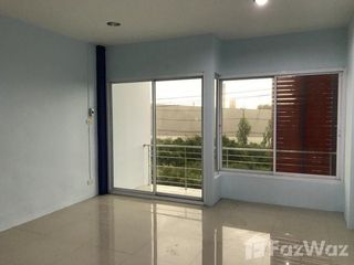 For sale 4 bed retail Space in Nong Khae, Saraburi